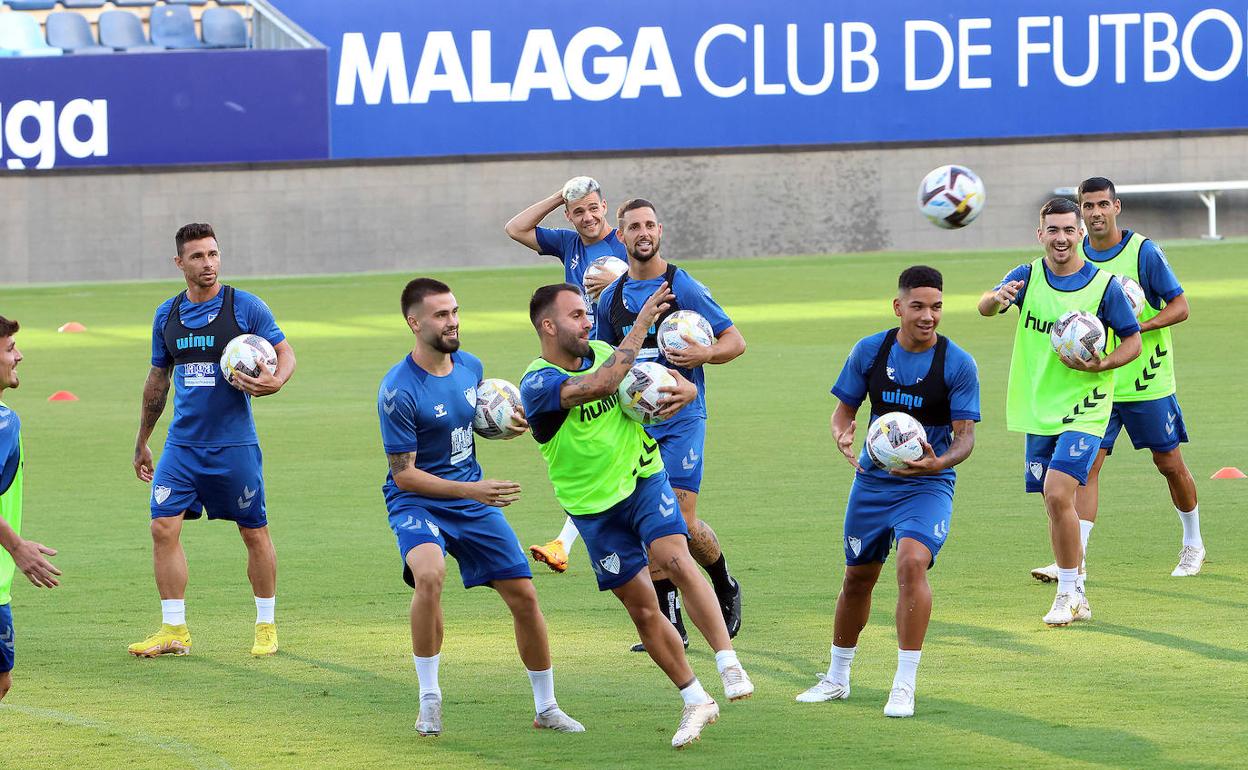 ¿Dónde Ver El Málaga-Villarreal B De Este Sábado? | Diario Sur